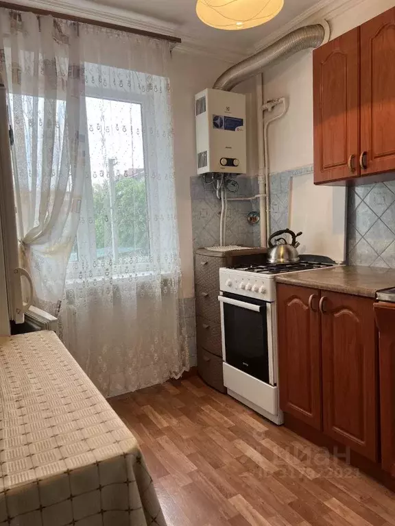 2-к кв. Северная Осетия, Владикавказ Автобусный пер., 12 (46.0 м) - Фото 1