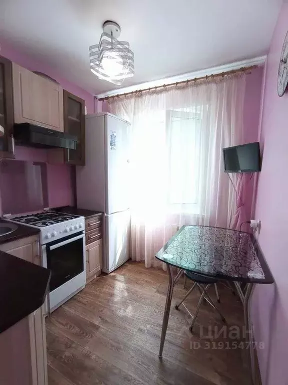3-к кв. Хакасия, Абакан ул. Ивана Ярыгина, 18 (61.0 м) - Фото 0