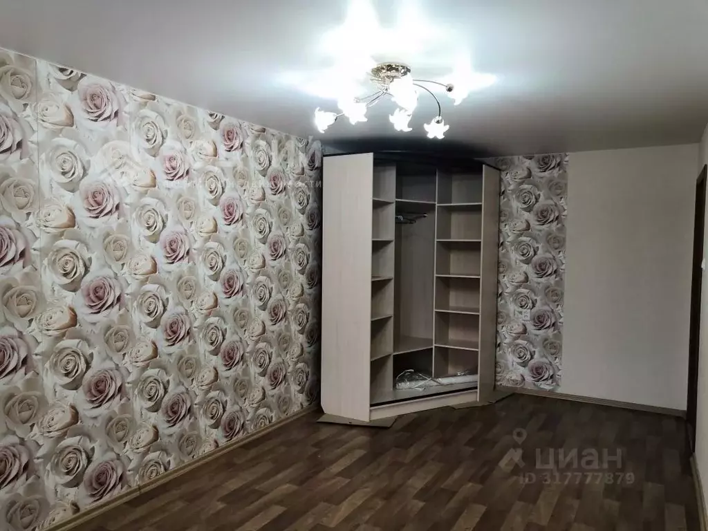 2-к кв. Чувашия, Чебоксары ул. Юрия Гагарина, 39 (55.7 м) - Фото 1