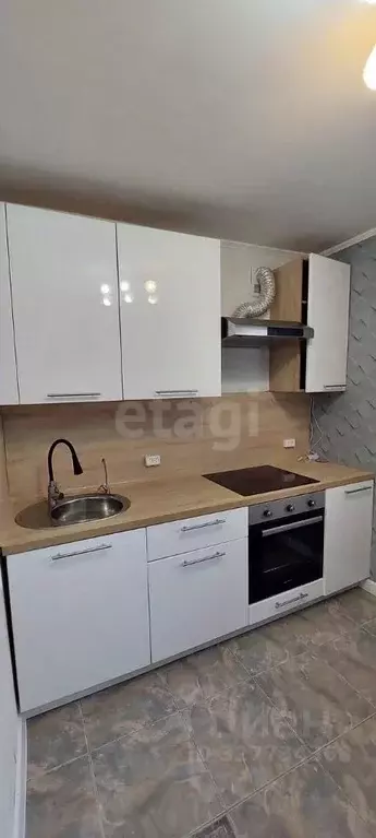 2-к кв. Тюменская область, Тюмень ул. Пермякова, 52 (48.0 м) - Фото 1