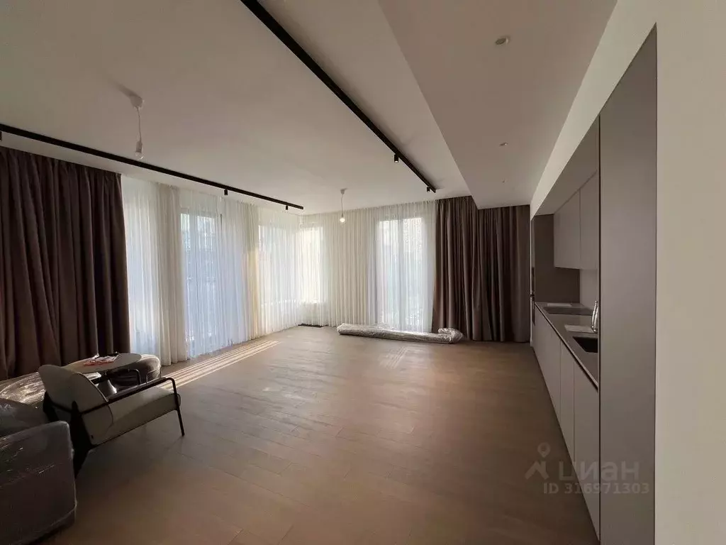 3-к кв. Москва ул. Костикова, 4к2 (127.2 м) - Фото 1
