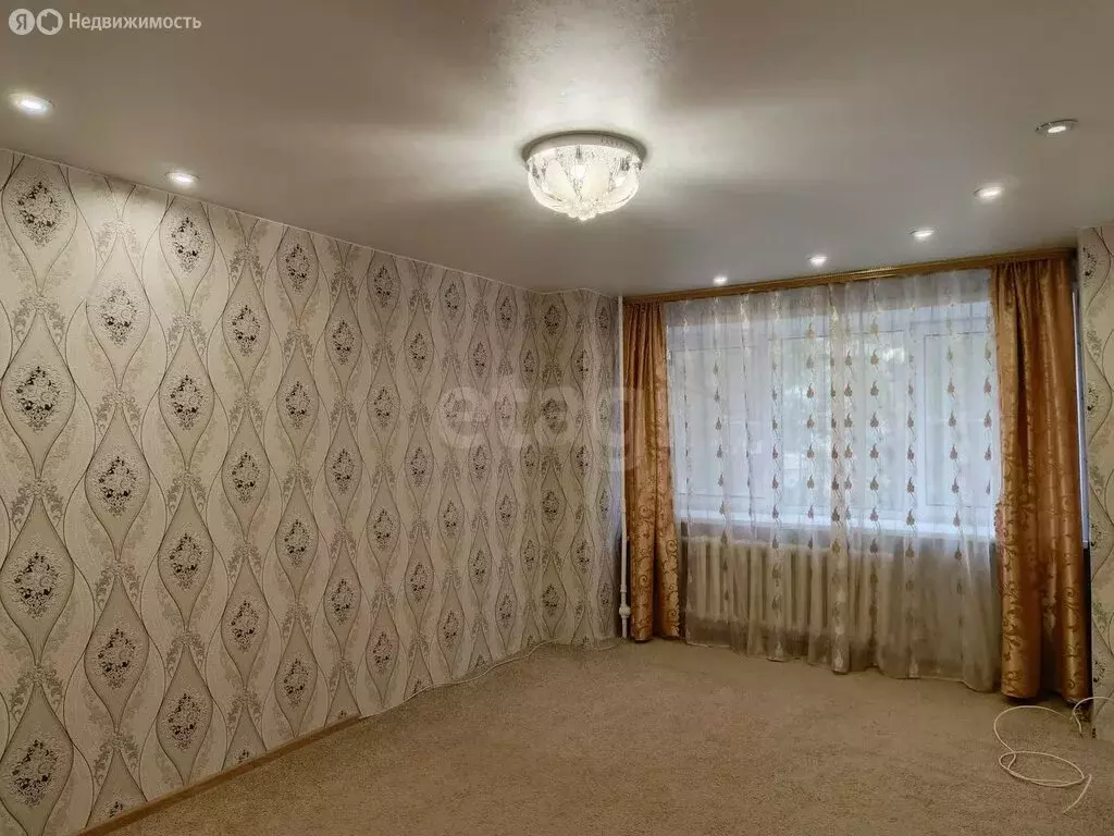 2-комнатная квартира: Остров, Авиационная улица, 5 (46.6 м) - Фото 1