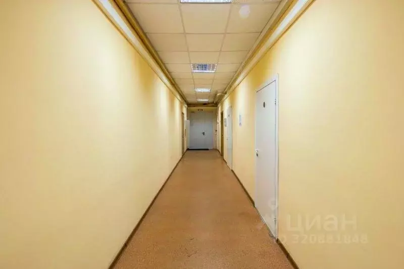 Торговая площадь в Санкт-Петербург ул. Комсомола, 1-3И (18 м) - Фото 0