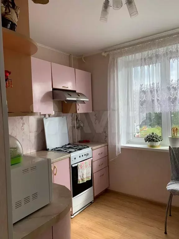 2-к. квартира, 50 м, 4/9 эт. - Фото 1