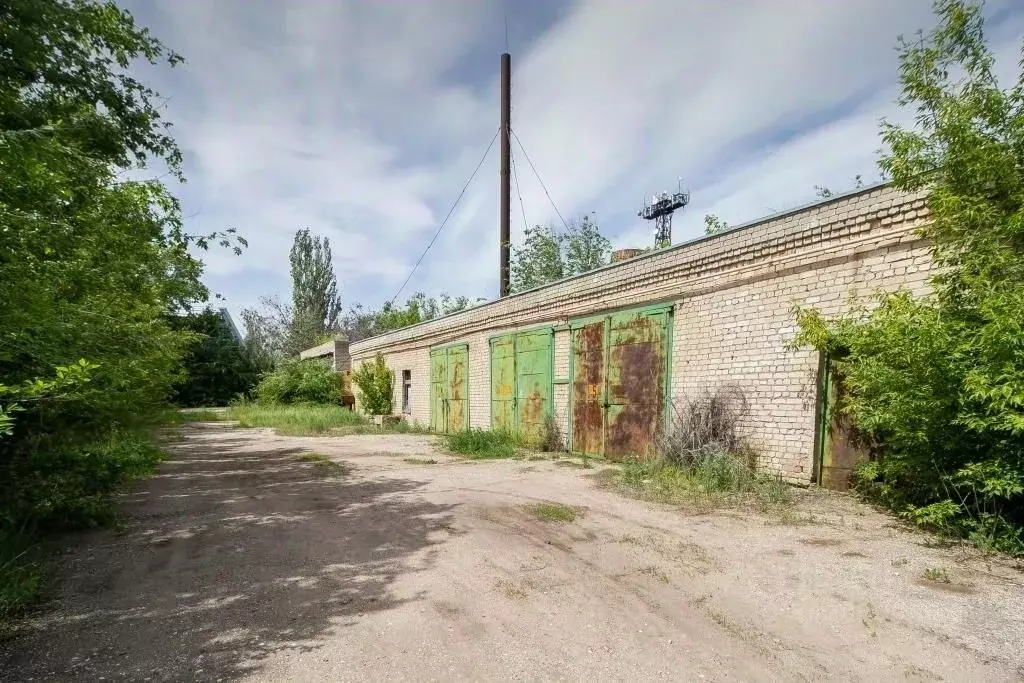 Производственное помещение в Саратовская область, Советское рп ул. ... - Фото 1