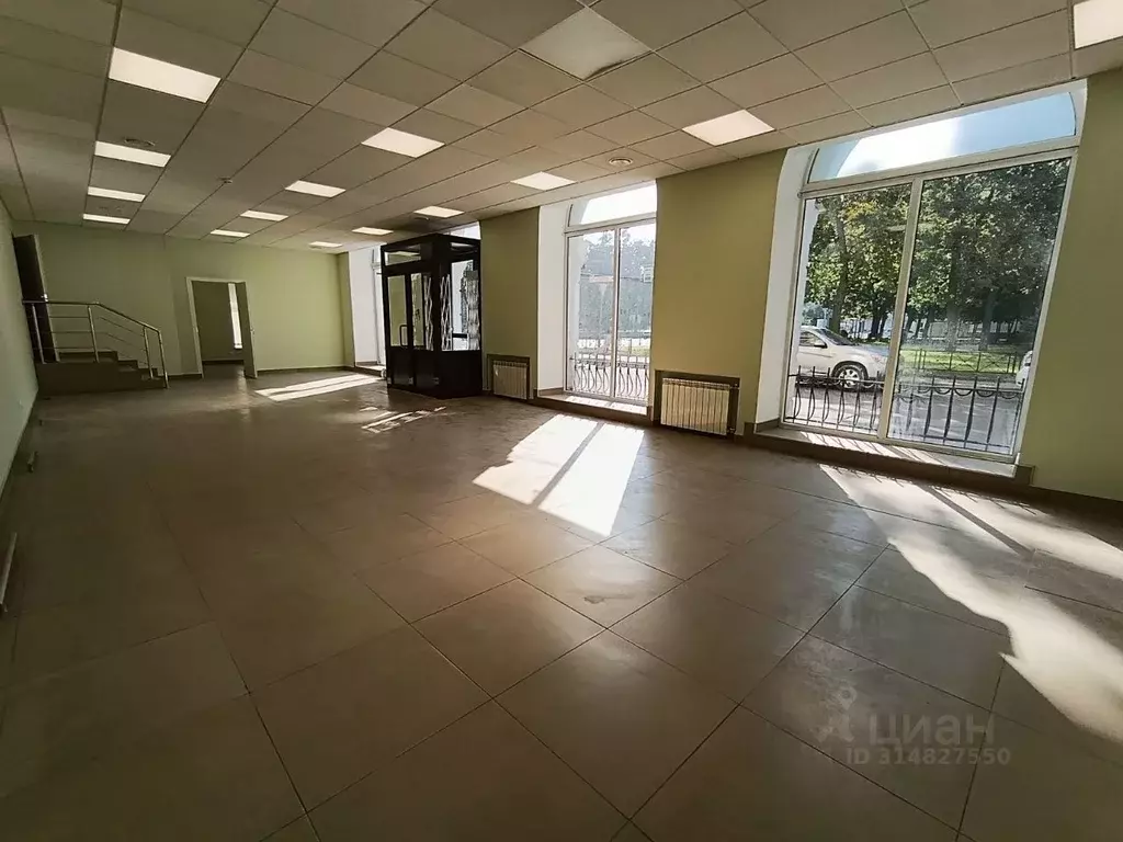 Помещение свободного назначения в Санкт-Петербург Среднеохтинский ... - Фото 2