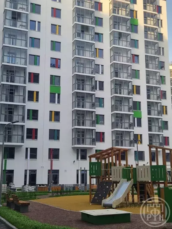 3-к кв. Санкт-Петербург пос. Шушары, ул. Чудовская, 14к1 (89.1 м) - Фото 1