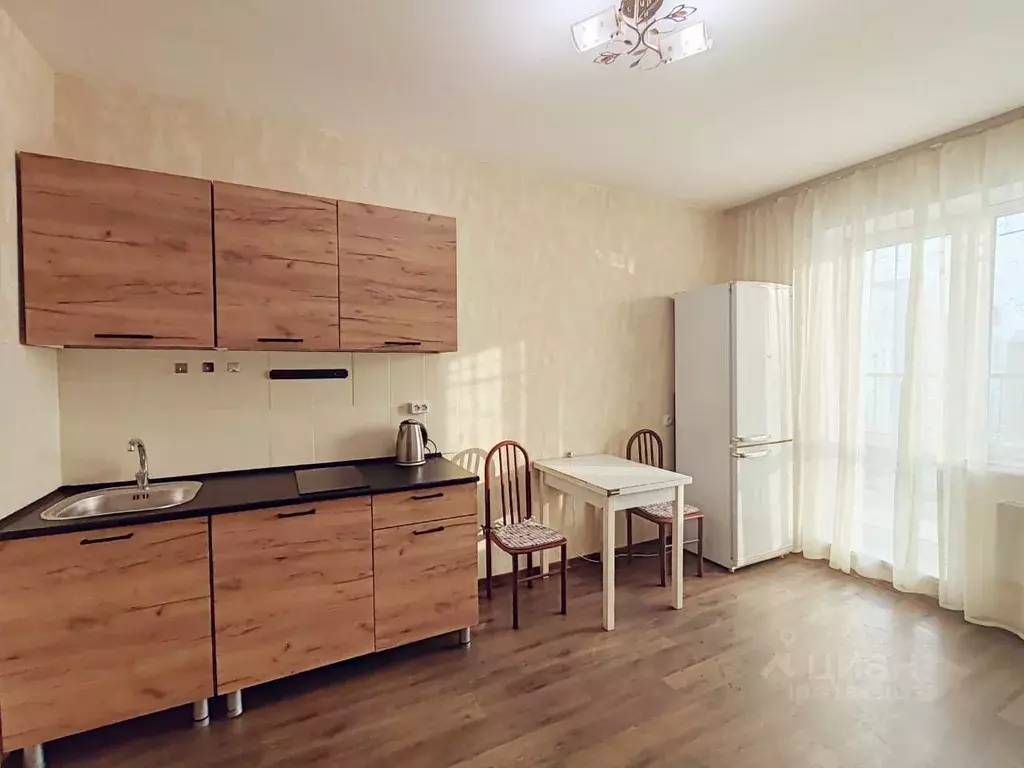 2-к кв. Новосибирская область, Новосибирск ул. Татьяны Снежиной, 25 ... - Фото 0