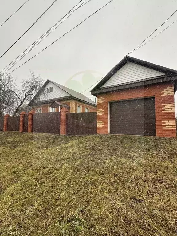 Дом в Башкортостан, Кушнаренковский район, Шариповский сельсовет, с. ... - Фото 1