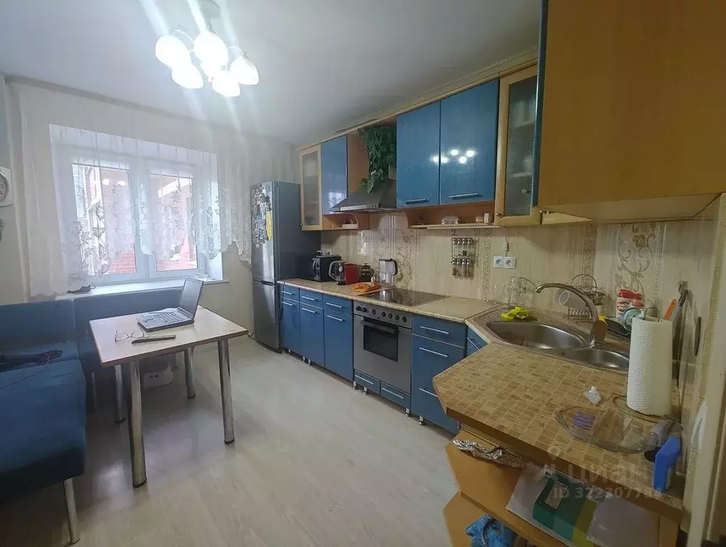 2-к кв. Свердловская область, Березовский Спортивная ул., 2 (75.4 м) - Фото 1