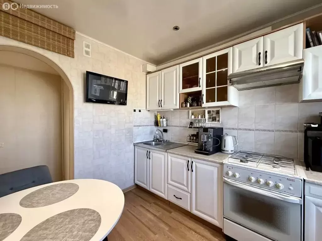 2-комнатная квартира: Киров, проспект Строителей, 46 (64.8 м) - Фото 2