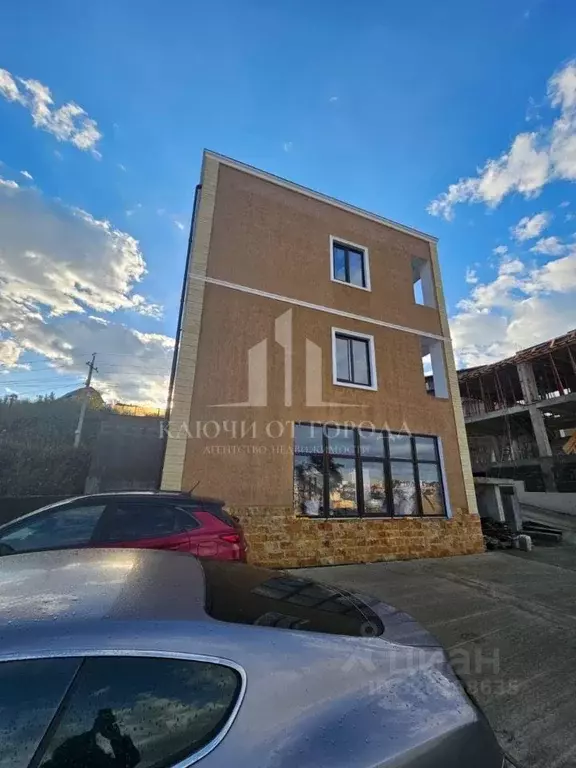 Дом в Краснодарский край, Сочи ул. Голенева, 9/11 (227 м) - Фото 2