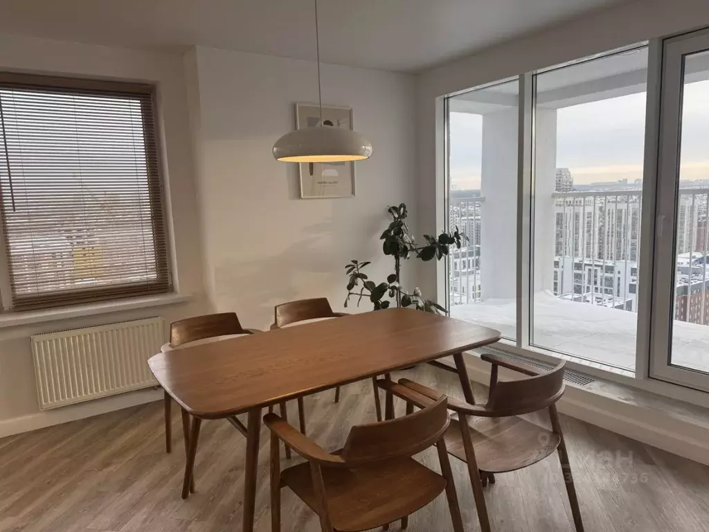 3-к кв. Новосибирская область, Новосибирск ул. Владимира Заровного, 22 ... - Фото 0