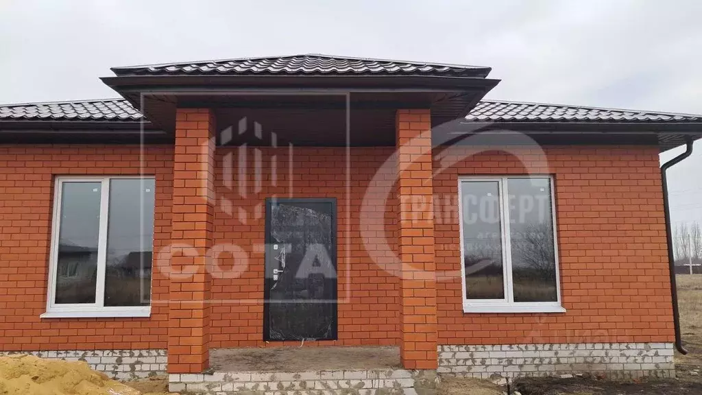 Дом в Воронежская область, Семилукский район, Латная рп  (109 м) - Фото 1