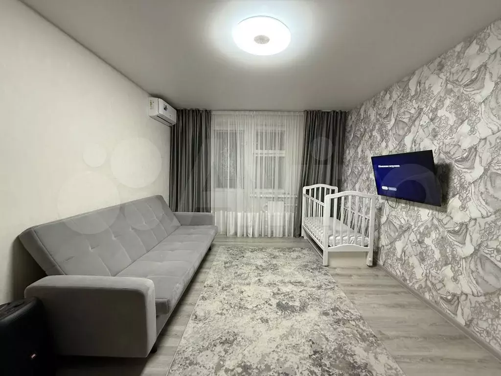 1-к. квартира, 40 м, 3/10 эт. - Фото 1