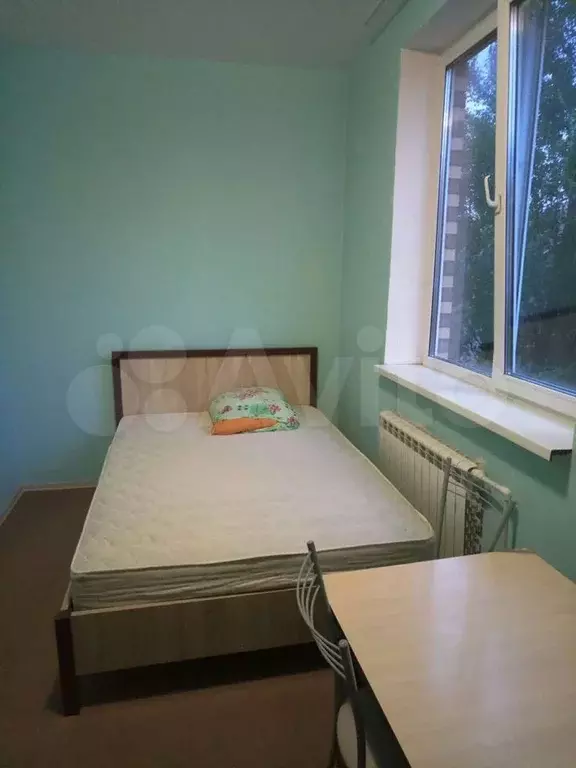 Комната 15 м в 6-к., 2/3 эт. - Фото 0