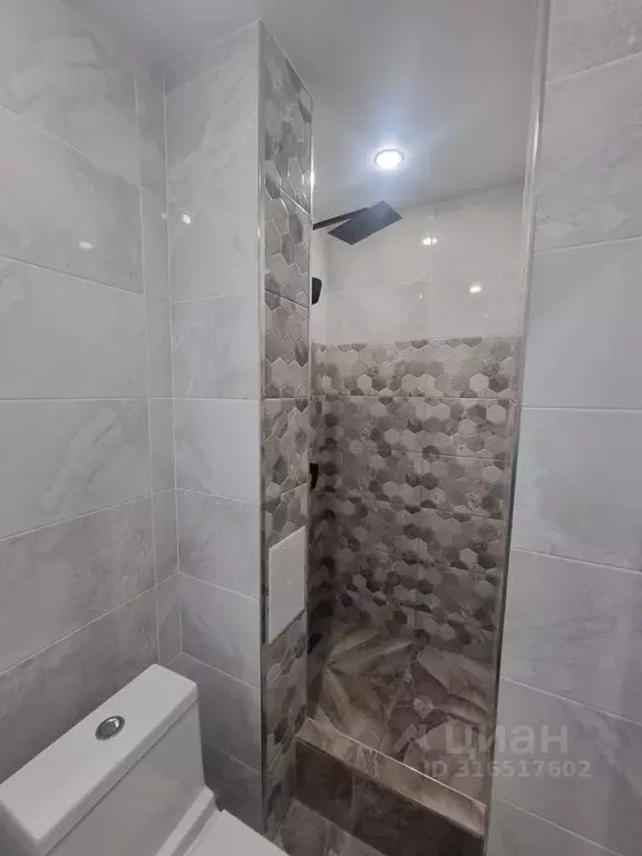 1-к кв. Северная Осетия, Владикавказ ул. Кутузова, 83к2 (35.0 м) - Фото 1