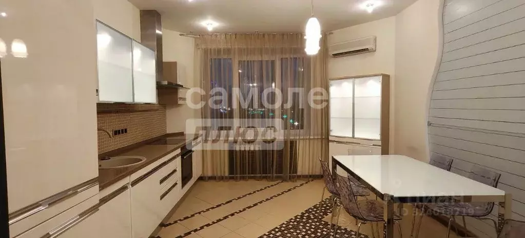 3-к кв. Нижегородская область, Нижний Новгород Сенная пл., 6/49 (106.1 ... - Фото 1