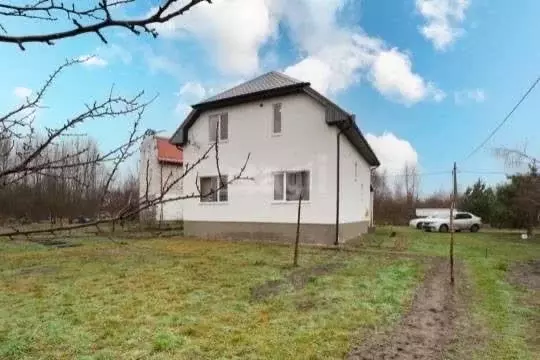 Дом в Калининградская область, Гурьевский муниципальный округ, пос. ... - Фото 1