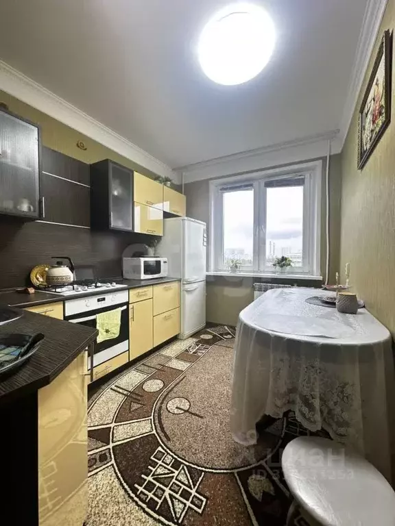 1-к кв. Татарстан, Набережные Челны 6-й комплекс, 1 (40.0 м) - Фото 0