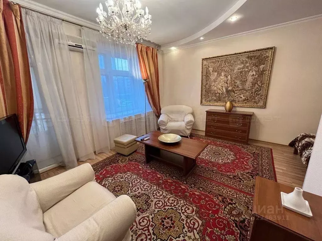 1-к кв. Татарстан, Казань Петербургская ул., 90 (53.0 м) - Фото 1