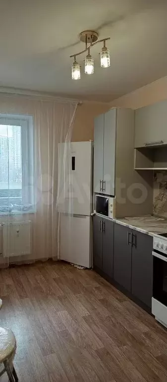 1-к. квартира, 39 м, 8/17 эт. - Фото 0