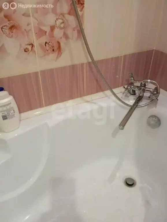 2-комнатная квартира: Ржев, Красноармейская набережная, 28 (48 м) - Фото 1