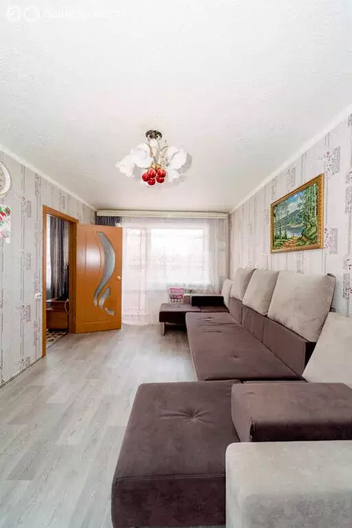 3-комнатная квартира: Белокуриха, улица Соболева, 9 (47.7 м) - Фото 0