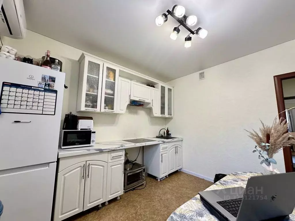 1-к кв. Оренбургская область, Оренбург ул. Фронтовиков, 8/2 (36.6 м) - Фото 2