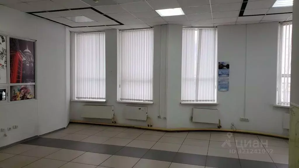 Помещение свободного назначения в Саха (Якутия), Якутск ул. Павлика ... - Фото 0