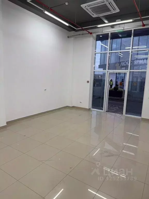 Помещение свободного назначения в Краснодарский край, Сочи ул. ... - Фото 1