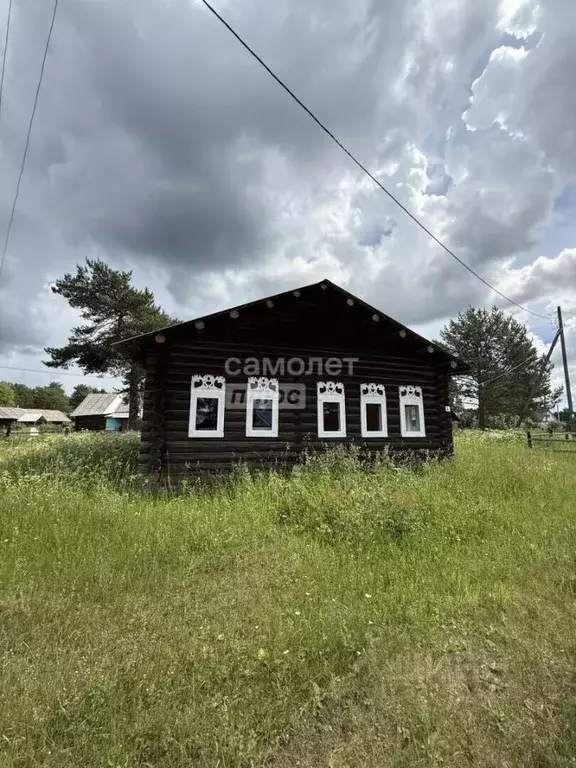 Дом в Архангельская область, Вилегодский муниципальный округ, с. ... - Фото 1