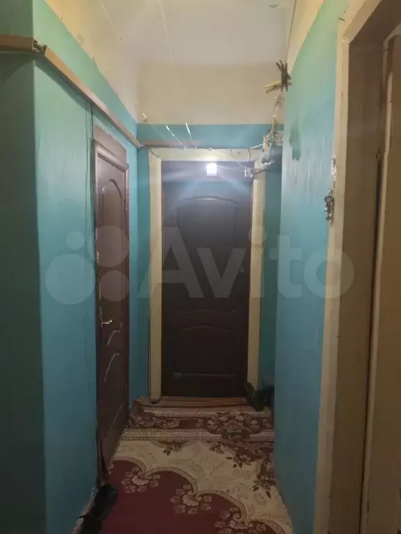 Комната 15 м в 3-к., 4/4 эт. - Фото 1