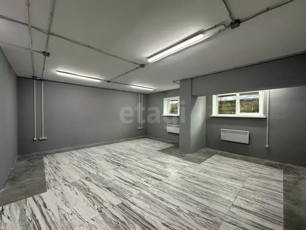 Помещение свободного назначения в Белгородская область, Белгород ул. ... - Фото 1