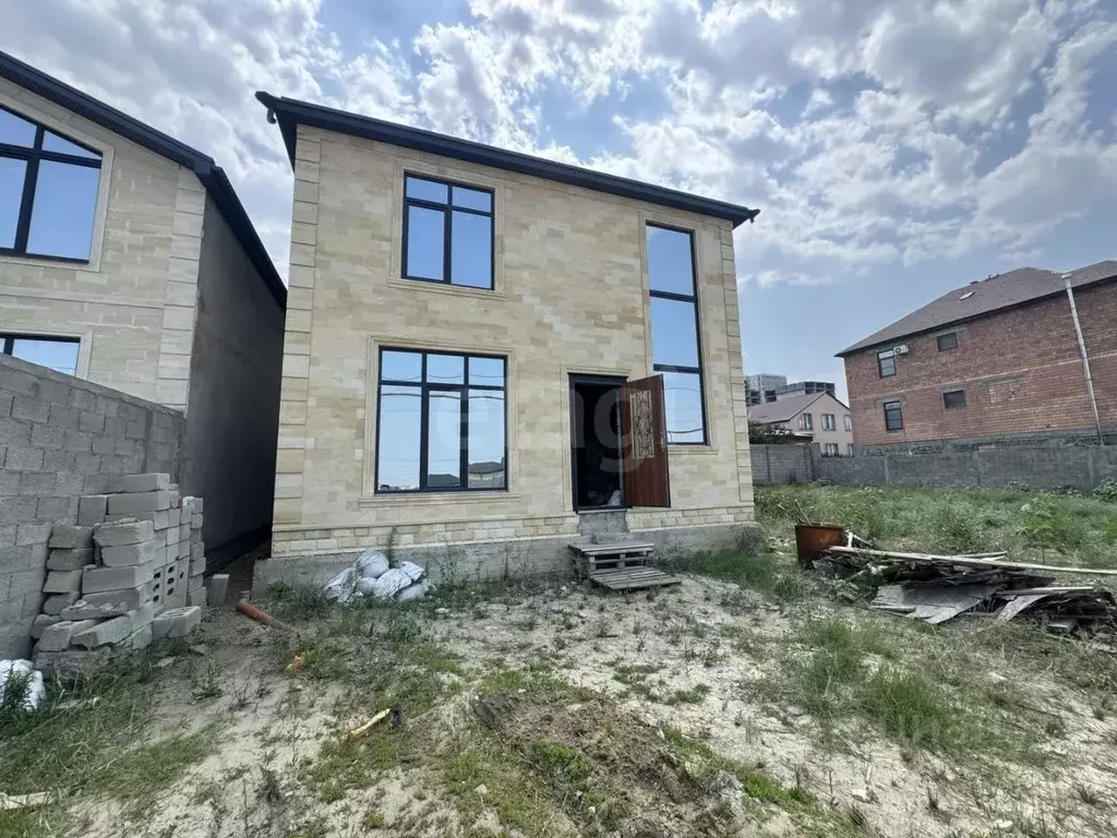 Дом в Дагестан, Махачкала ул. Азовская, 32 (180 м) - Фото 1