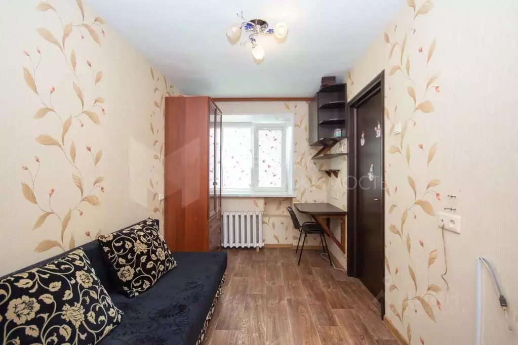 2-к кв. Тюменская область, Тюмень Барнаульская ул., 34 (46.0 м) - Фото 1