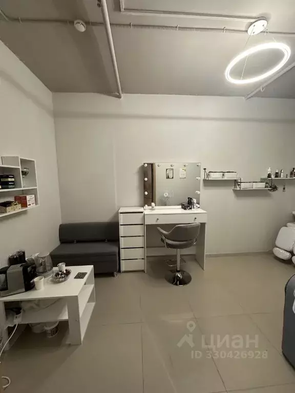 Помещение свободного назначения в Москва ул. Адмирала Руднева, 2 (13 ... - Фото 1