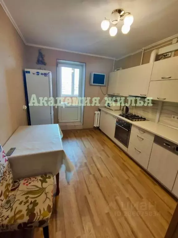 1-к кв. Башкортостан, Уфа ул. Шмидта, 16 (40.0 м) - Фото 1