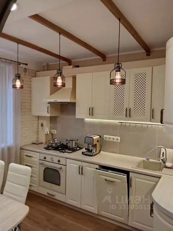 2-к кв. Крым, Симферополь ул. Имени Мате Залки, 7 (56.0 м) - Фото 1