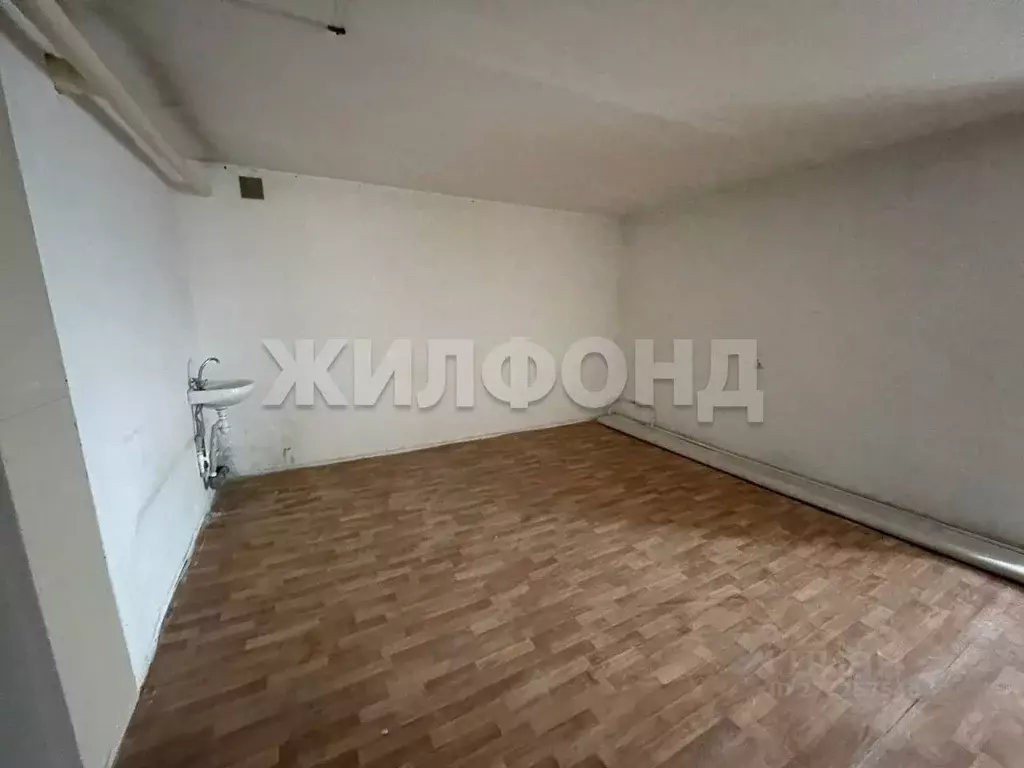 1-к кв. Белгородская область, Белгород Гостенская ул., 2а (77.1 м) - Фото 0