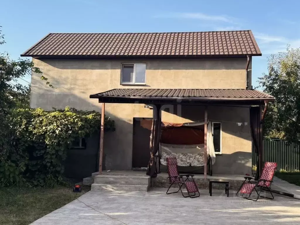 Дом в Курская область, Курский район, Щетинский сельсовет, Строитель ... - Фото 1