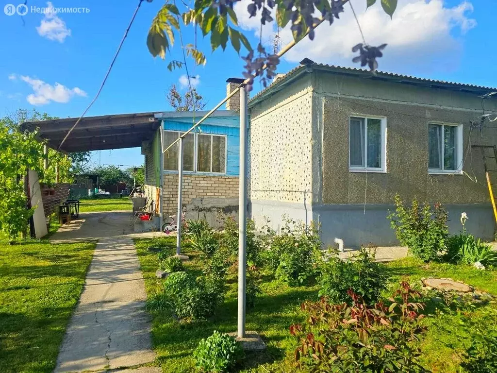 Дом в станица Полтавская, улица Жлобы (90 м) - Фото 0