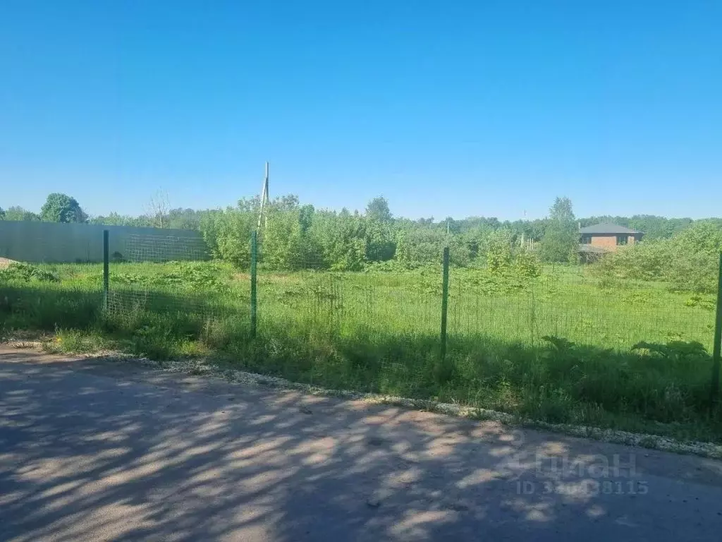Участок в Тульская область, Тула городской округ, пос. Октябрьский ул. ... - Фото 1