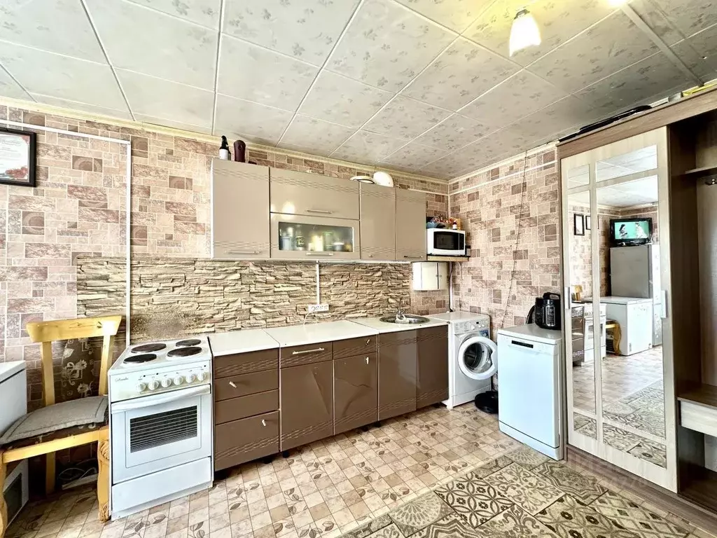 Дом в Тюменская область, Нижнетавдинский муниципальный округ, с. Канаш ... - Фото 1