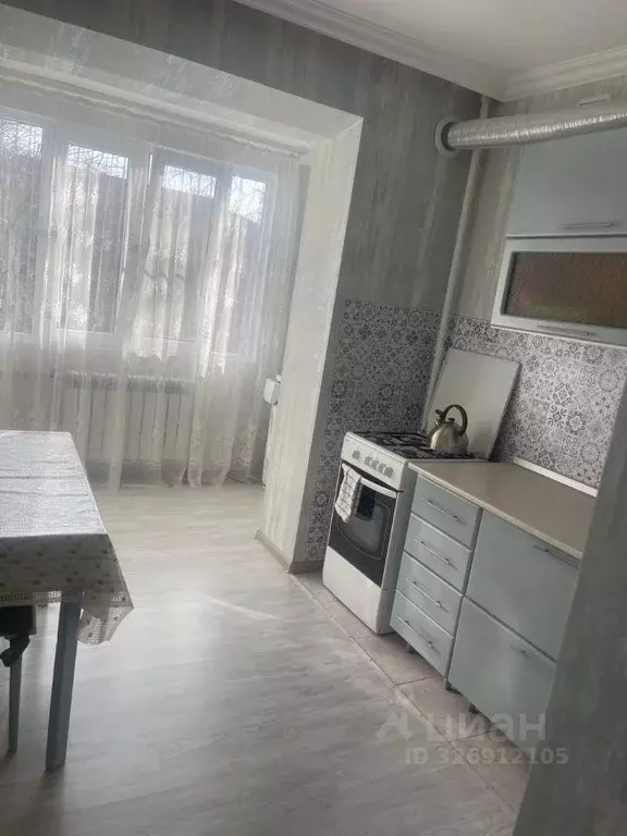 1-к кв. Северная Осетия, Владикавказ ул. Братьев Щукиных, 63к1 (32.0 ... - Фото 1