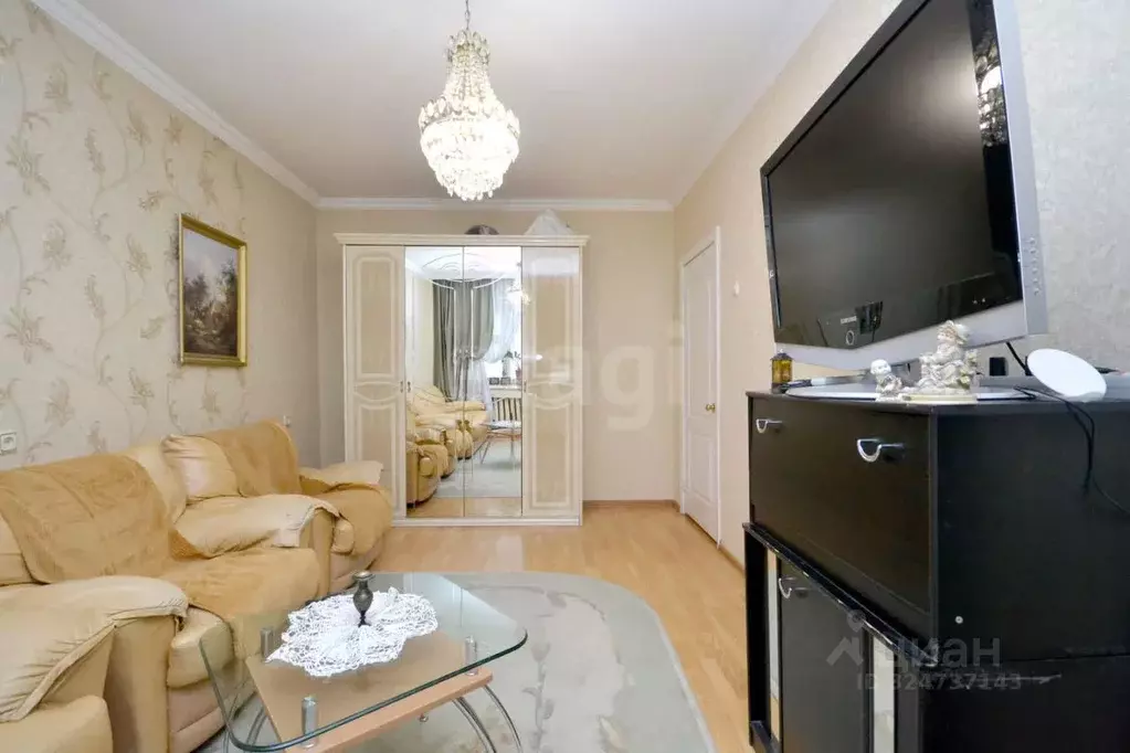 2-к кв. Саха (Якутия), Якутск ул. Кирова, 17к1 (50.6 м) - Фото 2