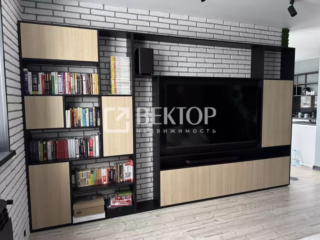 2-к кв. Ивановская область, Иваново ул. 10 Августа, 85 (48.2 м) - Фото 0
