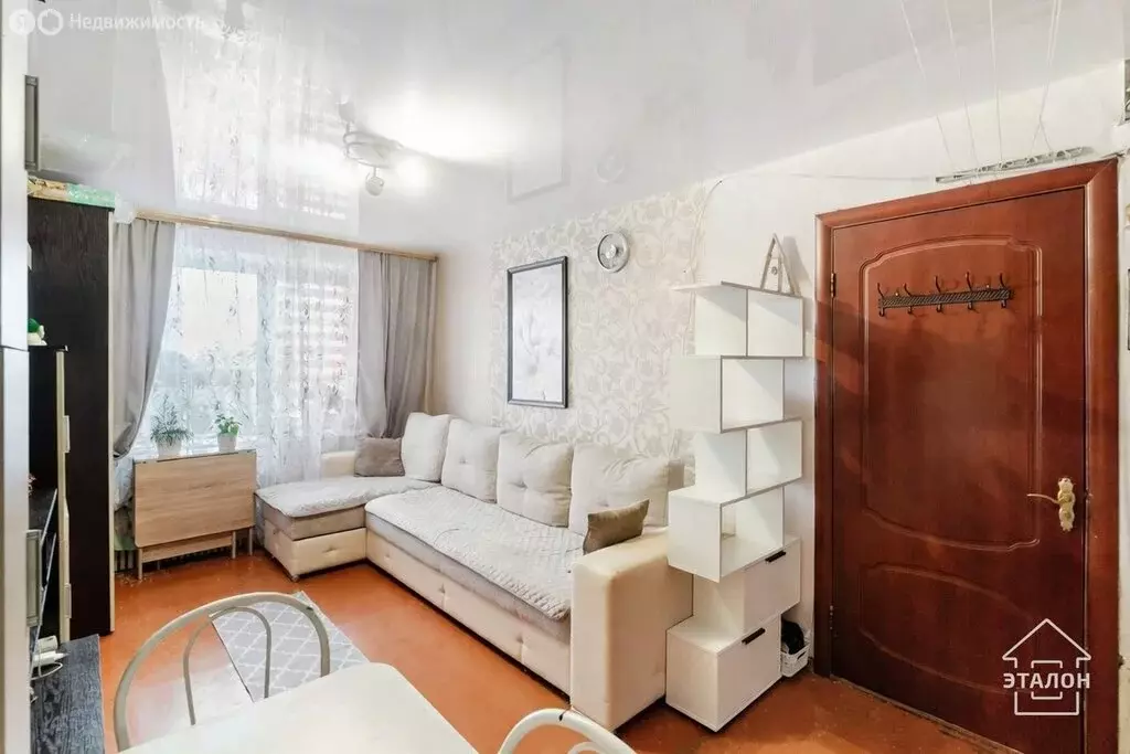 1к в 4-комнатной квартире (17 м) - Фото 1