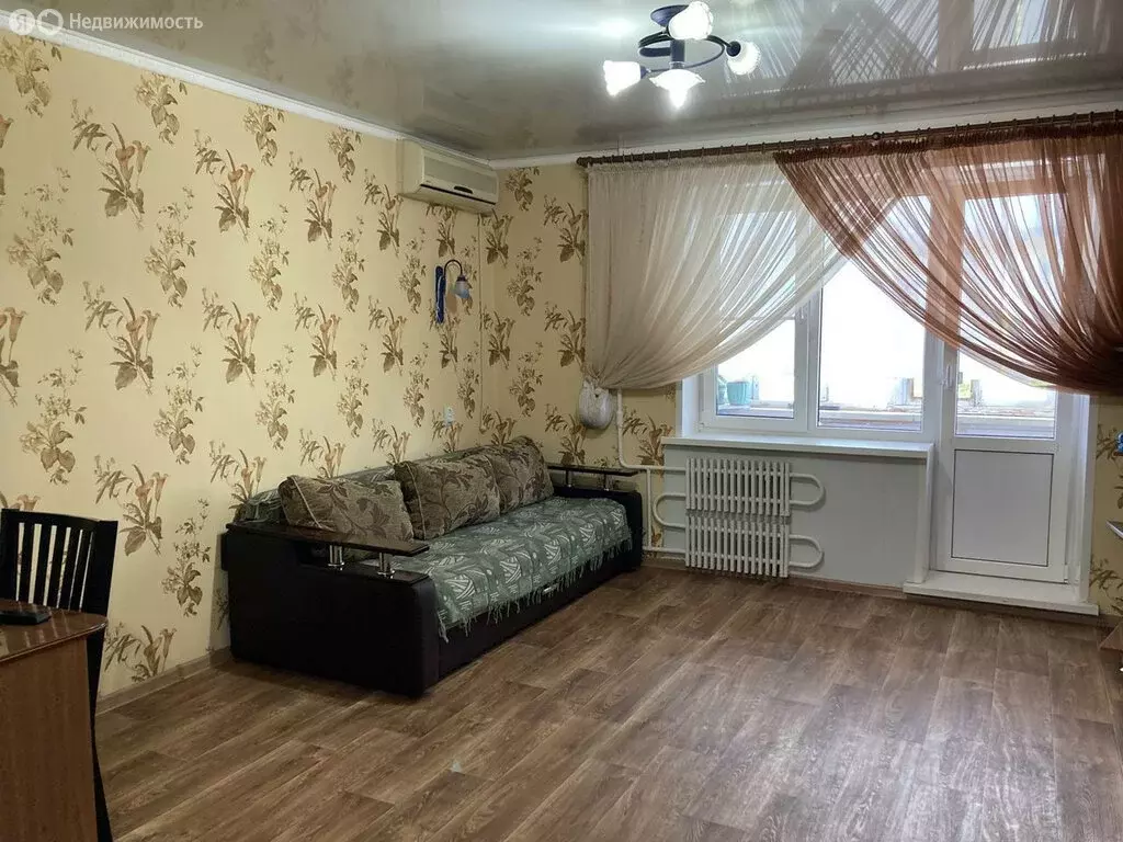3-комнатная квартира: Волгодонск, улица Карла Маркса, 32 (64.2 м) - Фото 1