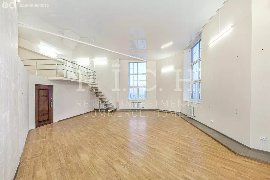 4-комнатная квартира: Челябинск, улица Энтузиастов, 11В (146 м) - Фото 1